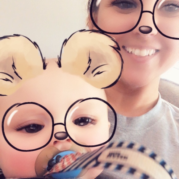 Meet Your Posher, Shay - Picture 4 of 5